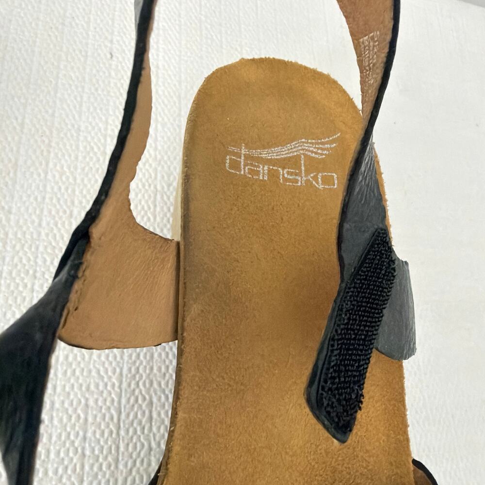Dansko Sandals Womens Size 7 Tinley Wedge Black Leather Strappy Slingback 37 - Picture 6 of 11